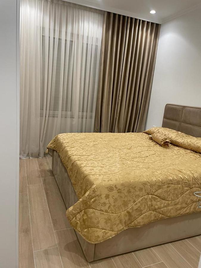 Apartament Center Kafe Flora Tirana